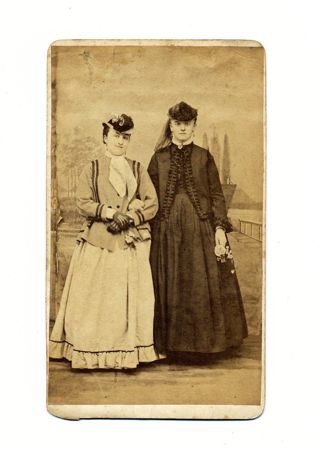W.C. van Dijk: twee jonge vrouwen, Utrecht ca. 1868