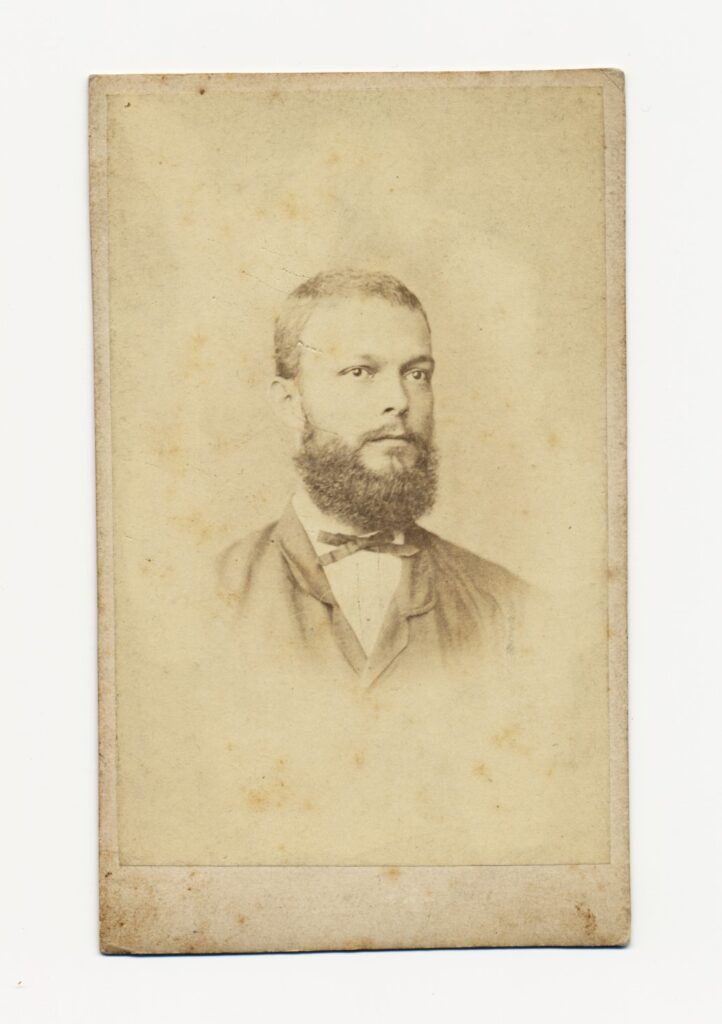 View the photos 1 van Alexis Davids / Woodbury & Page: man with beard, Soerabaija ca. 1878