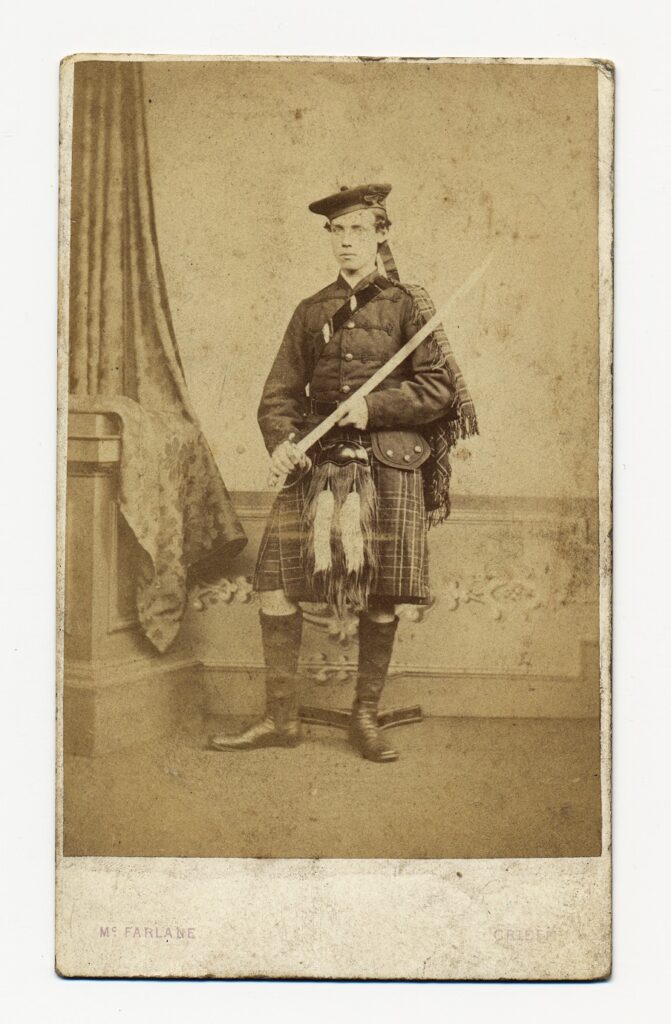 View the photos 1 van McFarlane: young Highland soldier, Crieff ca. 1870
