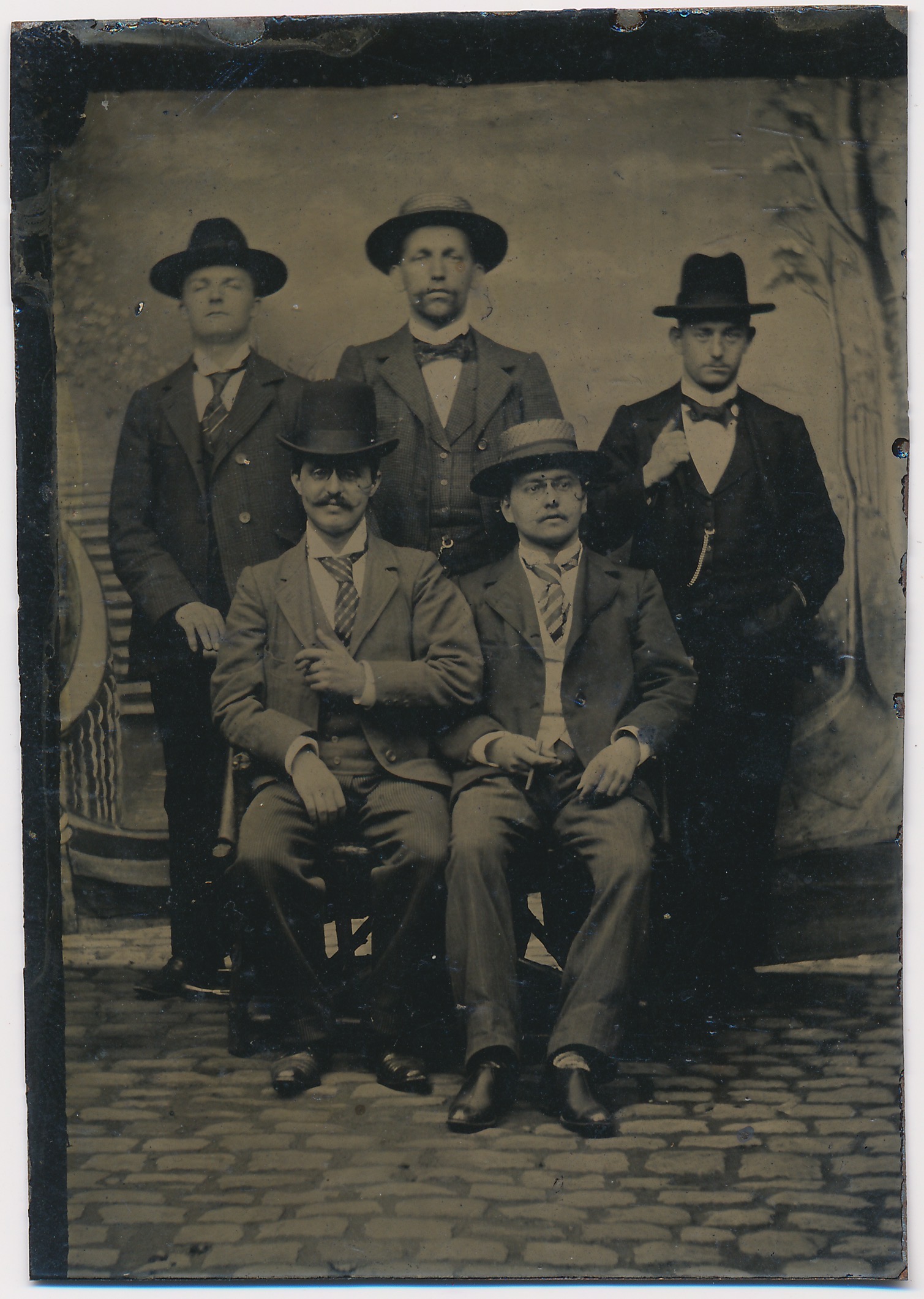 Onbekend: groep van vijf mannen, Nederland ca. 1875