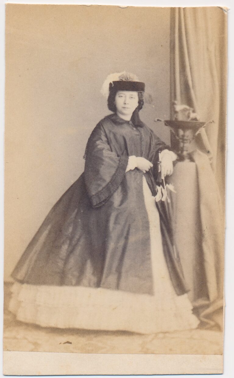 Foto van Portret 8 (naam volgt), R. Severin