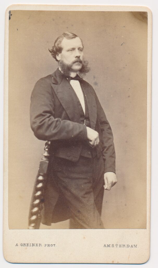 Bekijk de foto's 1 van A. Greiner: onbekende man, Amsterdam ca. 1870