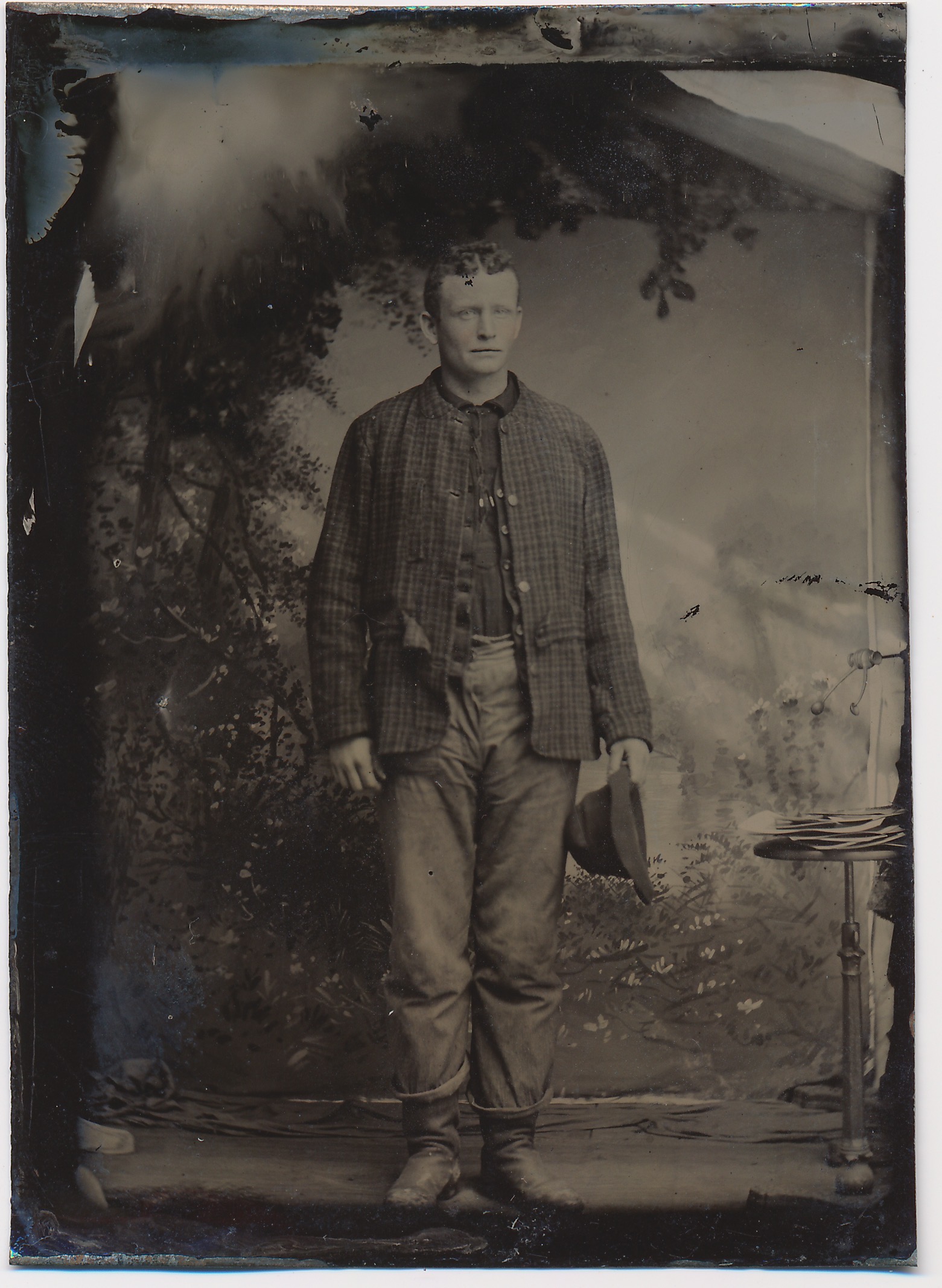 Onbekend: jongeman in geruite jas, Nederland ca. 1875