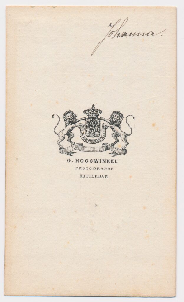 View the photos 2 van G. Hoogwinkel: Johanna met kind, Rotterdam ca. 1865