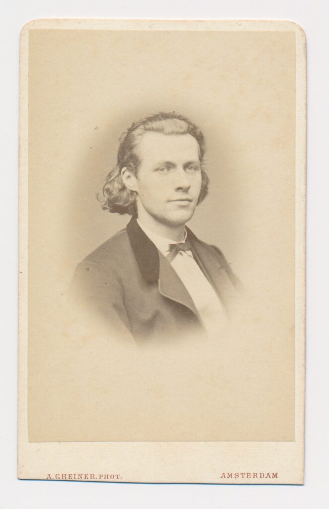 Bekijk de foto's 1 van A. Greiner: Ferdinand Domela Nieuwenhuis, Amsterdam ca. 1870