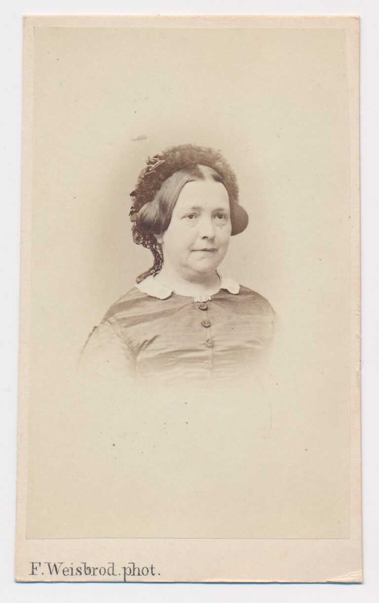 Foto van Joanna Elisabeth van Haersolte (1813–1864), F. Weisbrod, Phot.