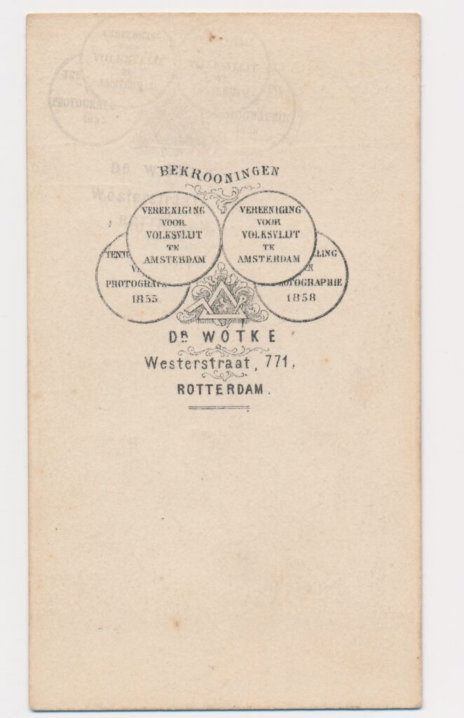 Bekijk de foto's 2 van Dr. Wotke: onbekende jongeman, Rotterdam ca. 1865