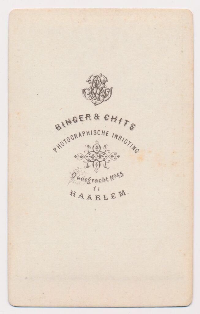 View the photos 2 van Binger & Chits: costume portrait, Haarlem ca. 1871