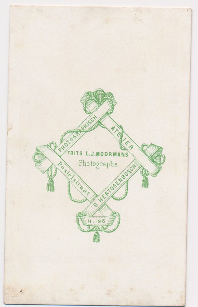 Bekijk de foto's 2 van Frits L.J. Moormans: onbekende man, ‘s-Hertogenbosch ca. 1875