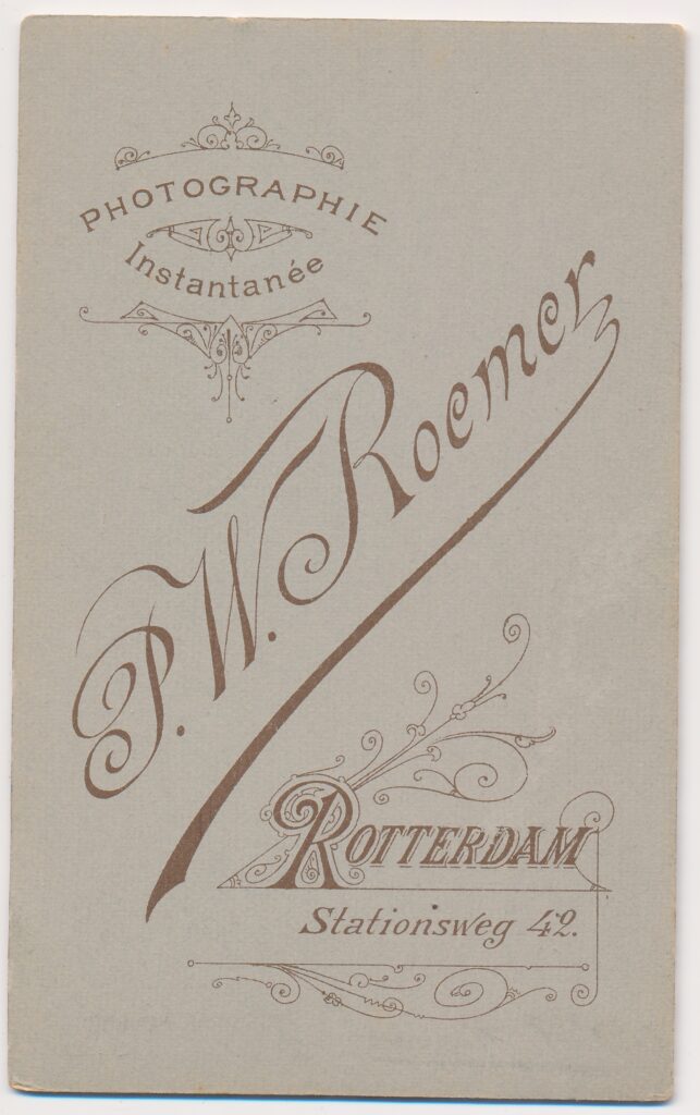 Bekijk de foto's 2 van P.W. Roemer: onbekende vrijmetselaar, Rotterdam ca. 1890