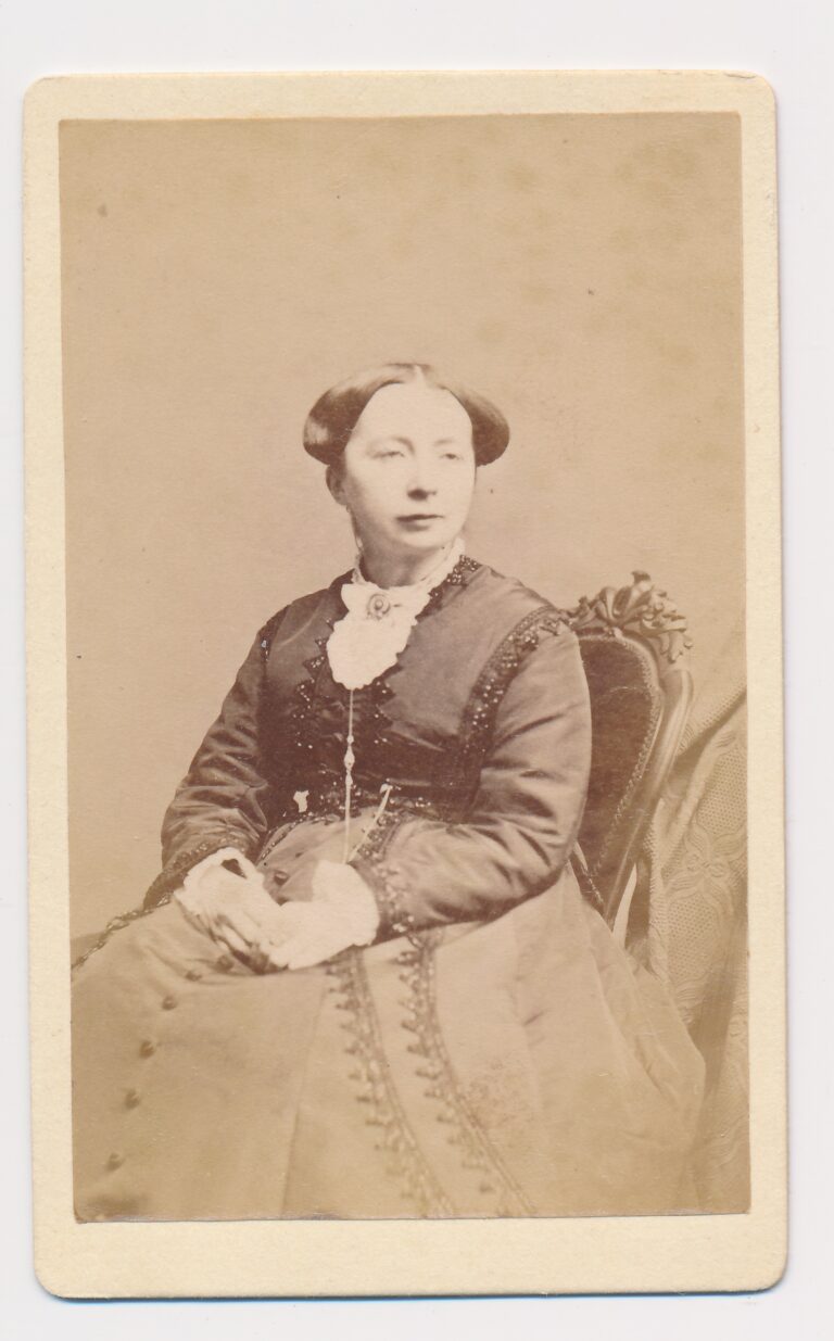 Foto van Portret 36 (naam volgt), M. Paar, Marburg